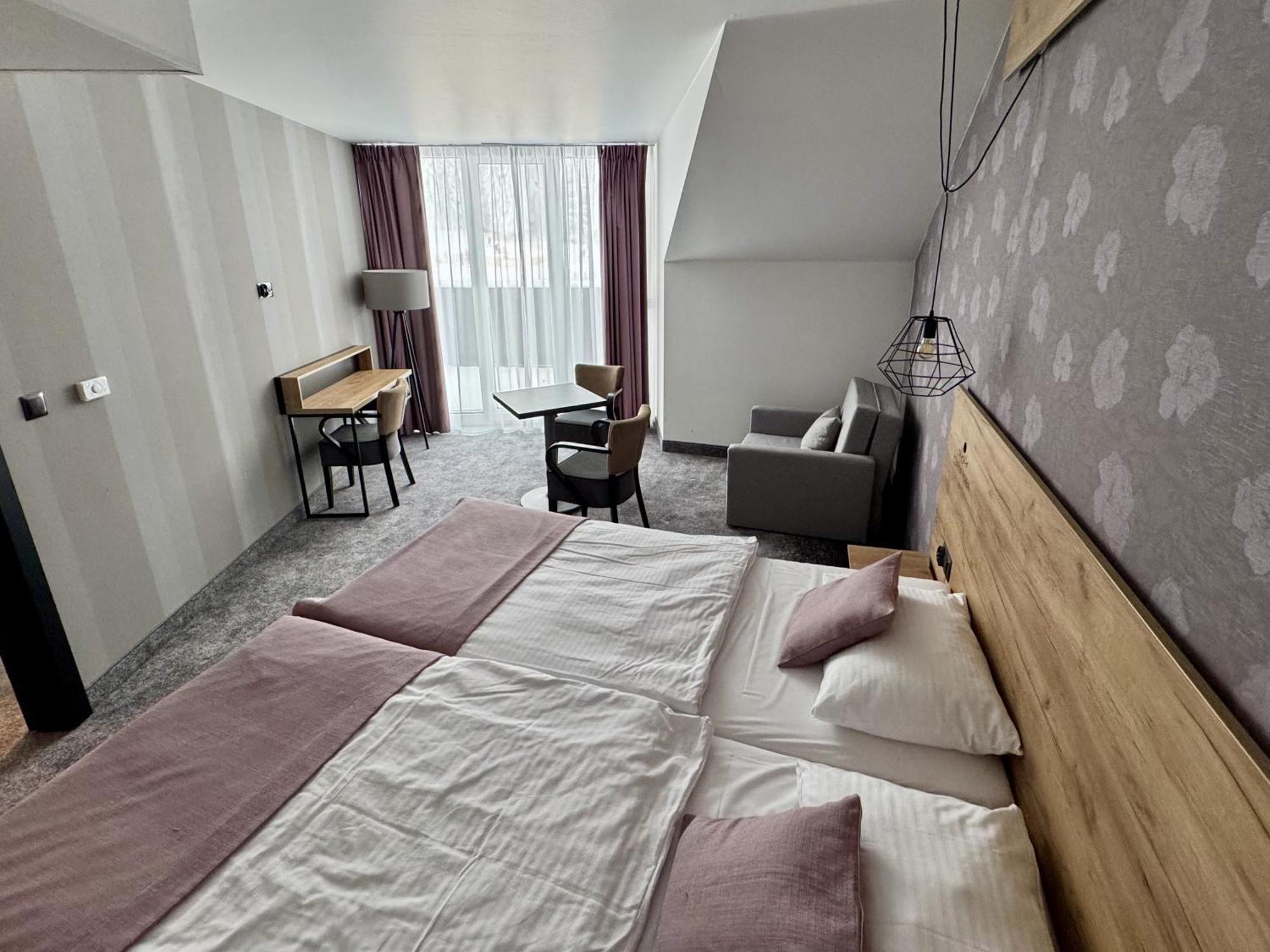 Sw Apartamenty Czarna Gora Sienna  Exterior photo